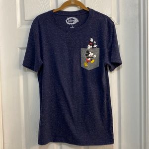 Disney T-shirt Size Small